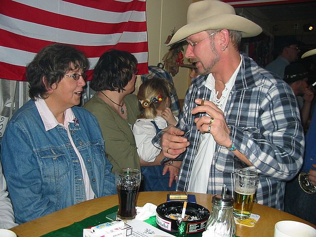 (C) holzweiler-city.de 2006