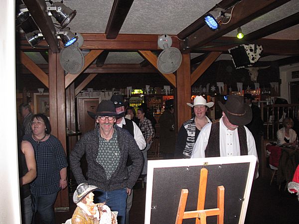 (C) holzweiler-city.de