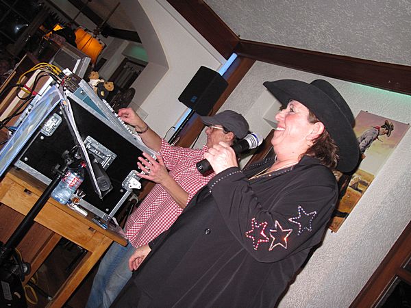 (C) holzweiler-city.de