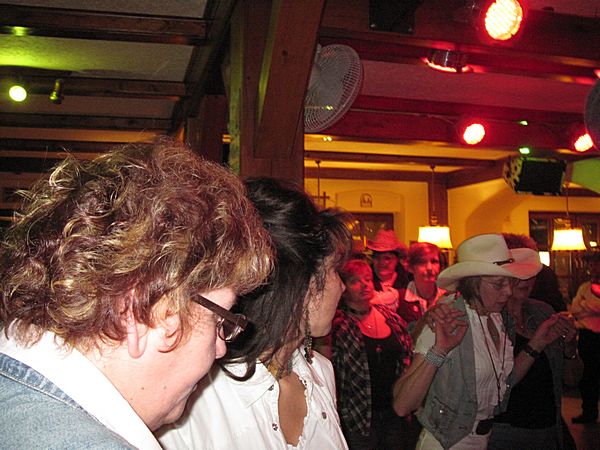 (C) holzweiler-city.de