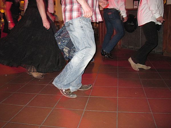 (C) holzweiler-city.de