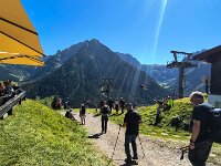dort kleine Trinkpause mit Nahrungsaufnahme