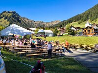 Musik-Wochenende in Baad, vorher noch 'ne Wanderung zu einer Berghütte - Pause, essen und